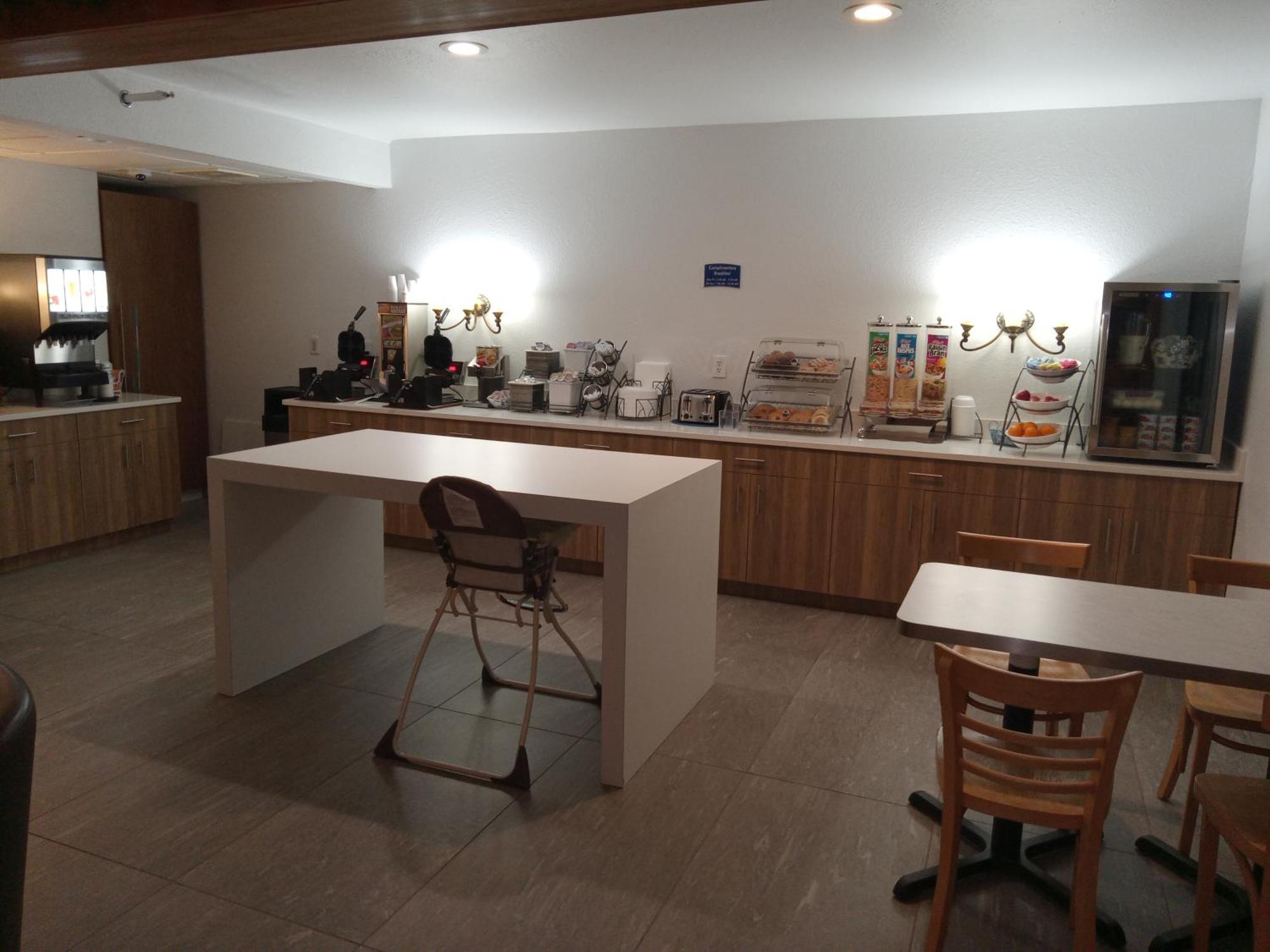 Beachfront Hotel Houghton Lake Extérieur photo