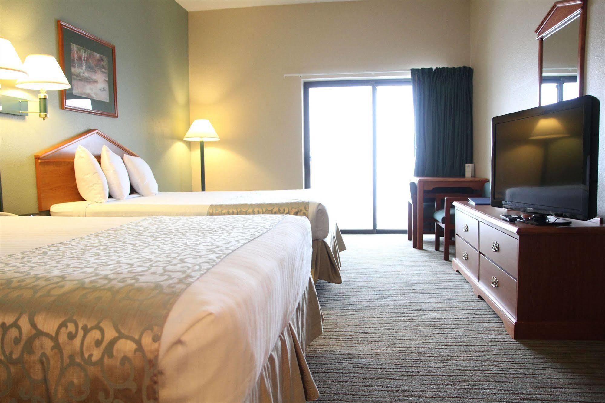 Beachfront Hotel Houghton Lake Extérieur photo