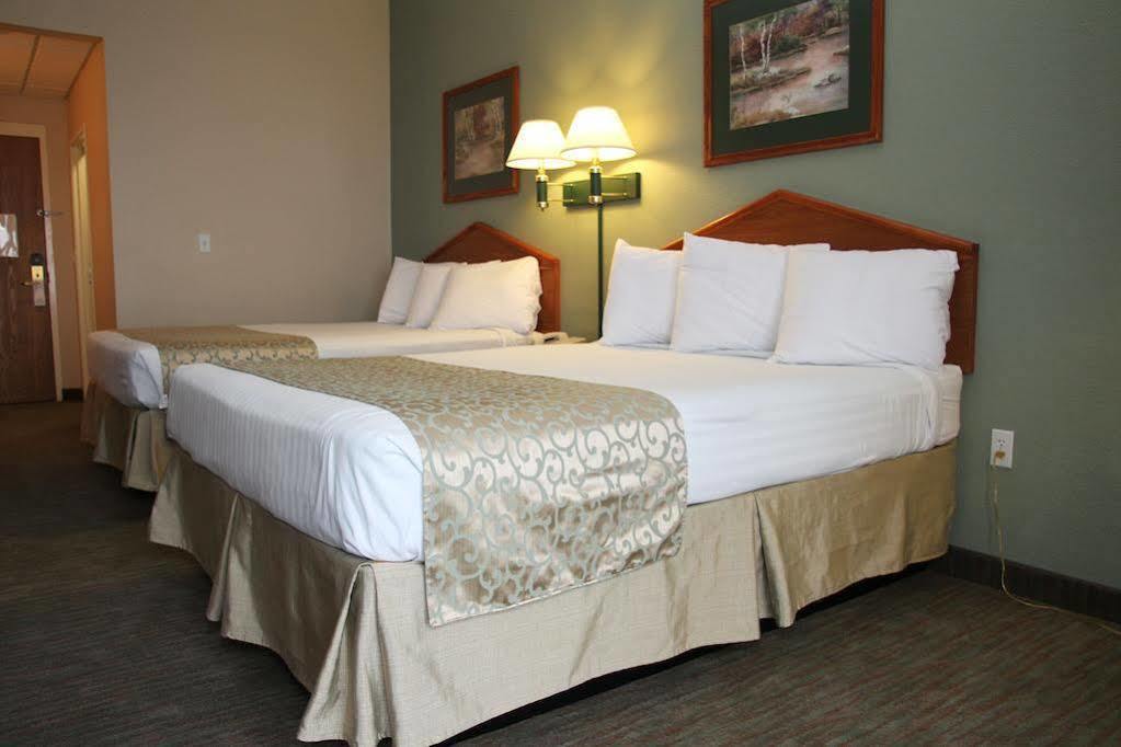 Beachfront Hotel Houghton Lake Extérieur photo